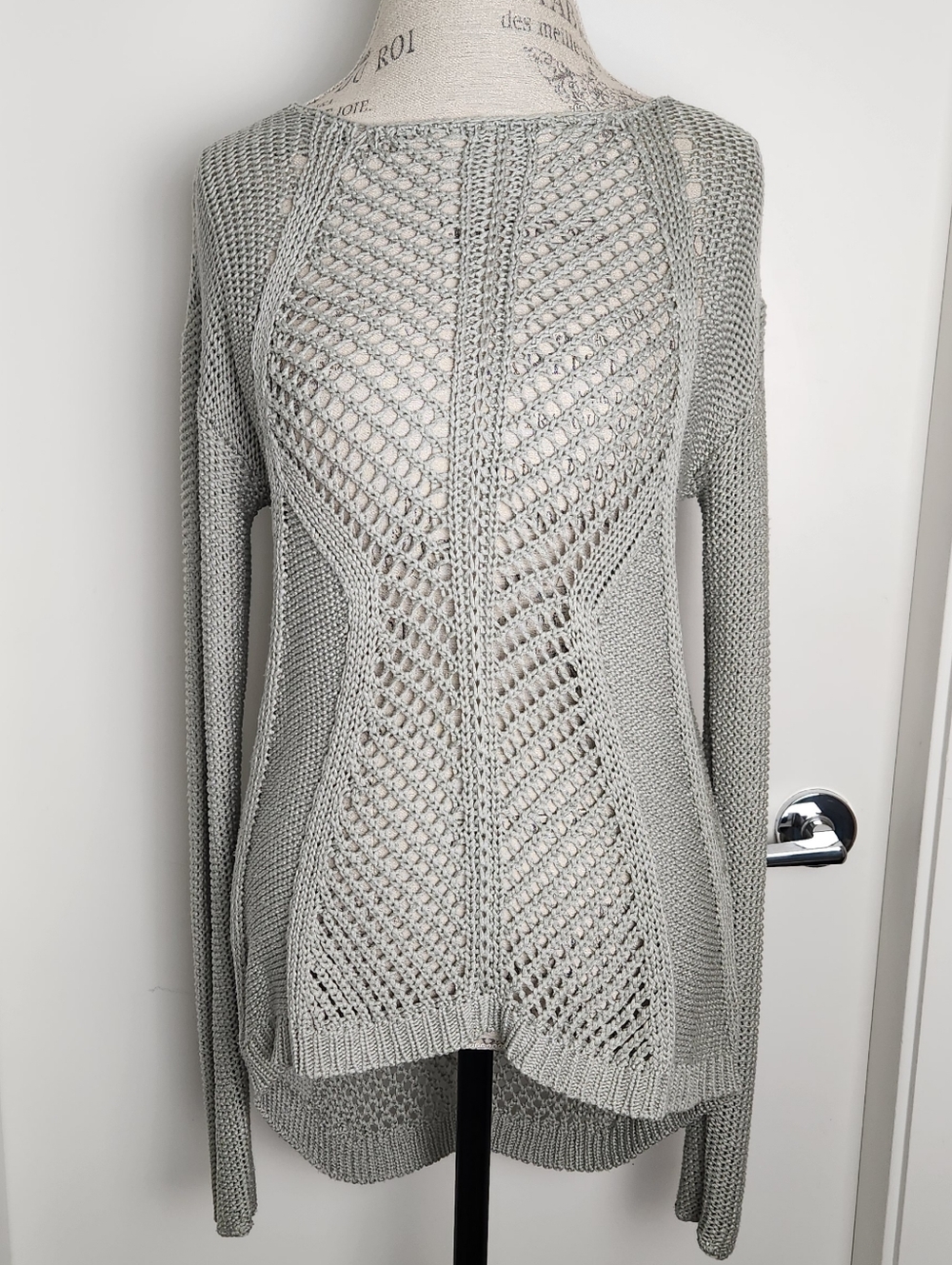 Papaya Open Weave Scoop Neck Sweater in Light Gray